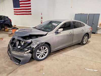 1G1ZD5ST7JF****** 2018 Chevrolet Malibu