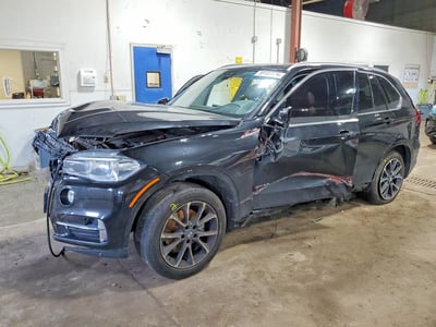 5UXKR0C56J0****** 2018 BMW X5
