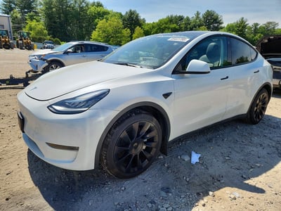7SAYGDEE8PA****** 2023 Tesla Model Y