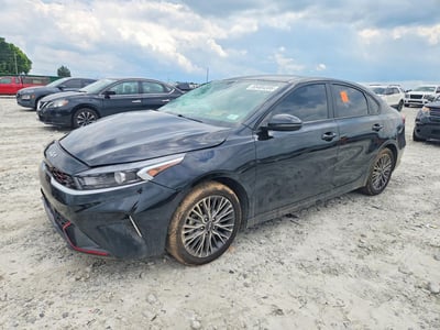 3KPF54AD3PE****** 2023 Kia Forte