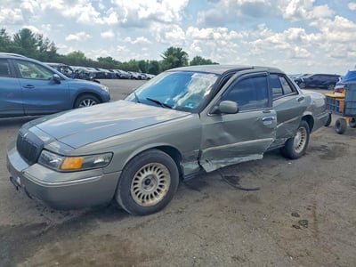 2MEFM75W42X****** 2002 Mercury Grand Marquis