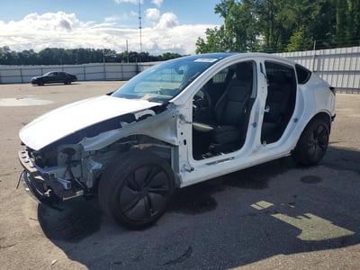 7SAYGDEE8TA****** 2026 Tesla Model Y