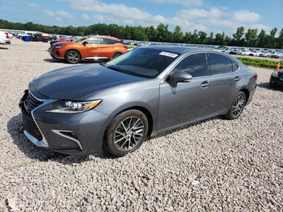 2016 Lexus ES