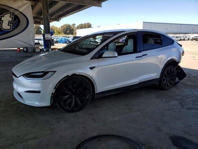 7SAXCAE58PF****** 2023 Tesla Model X