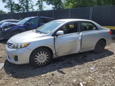 2T1BU4EE4DC****** 2013 Toyota Corolla