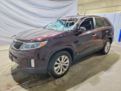 5XYKUDA76FG****** 2015 Kia Sorento