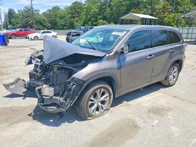 5TDKKRFH3FS****** 2015 Toyota Highlander