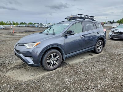 JTMRFREV1JD****** 2018 Toyota RAV4