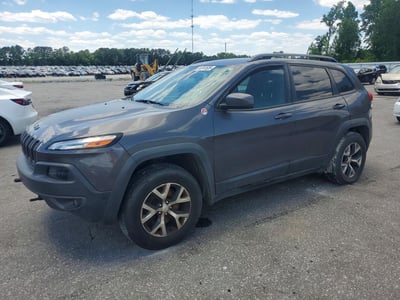 1C4PJMBX9JD****** 2018 Jeep Cherokee