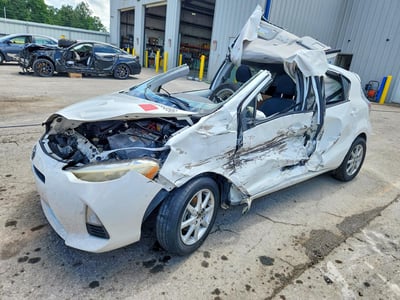 JTDKDTB31D1****** 2013 Toyota Prius C