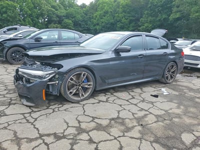 WBAJB9C5XJB****** 2018 BMW M550i