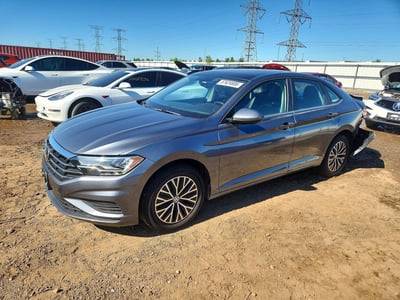 3VWCB7BUXKM****** 2019 Volkswagen Jetta
