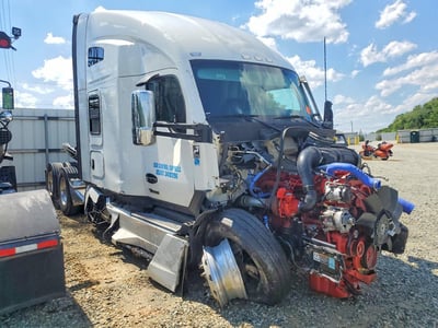 1XKYD49X1RJ****** 2024 Kenworth T680