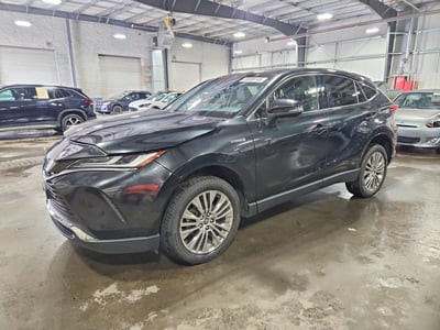JTEAAAAH5MJ****** 2021 Toyota Venza