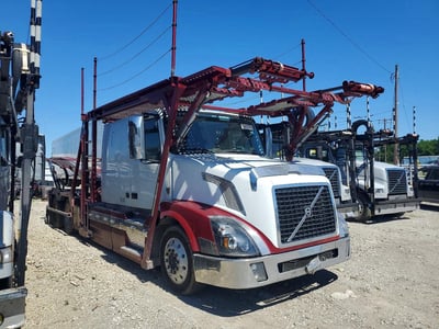 4V5NC9EJ8FN****** 2015 Volvo VNL