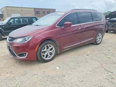 2C4RC1BG9HR****** 2017 Chrysler Pacifica