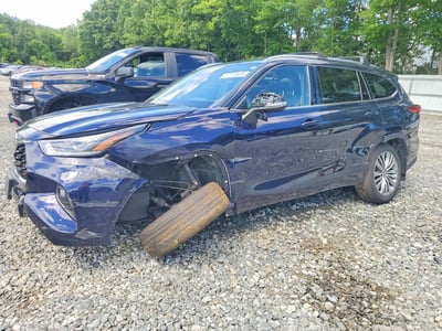 5TDFZRBH7LS****** 2020 Toyota Highlander
