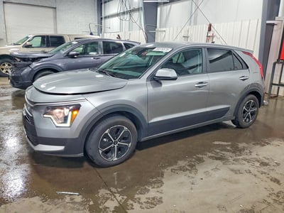 KNDCP3LE3R5****** 2024 Kia Niro