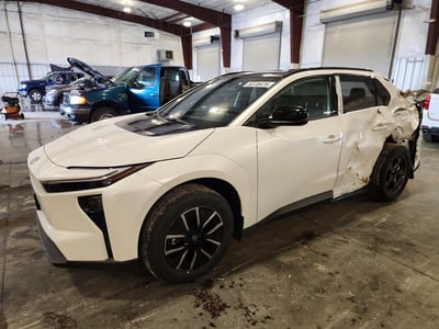 JTMBDAFB8TA****** 2026 Toyota BZ