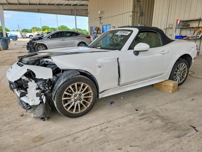 JC1NFAEK9K0****** 2019 Fiat 124 Spider