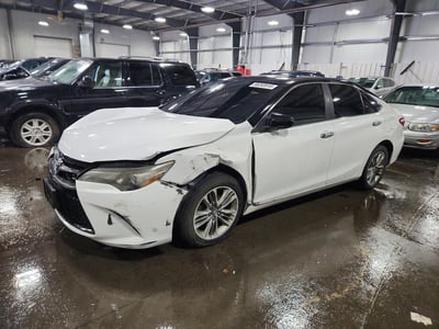 4T1BF1FK2GU****** 2016 Toyota Camry