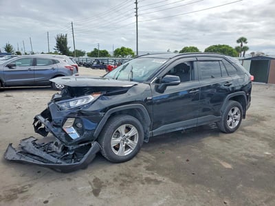 2T3W1RFVXMW****** 2021 Toyota RAV4