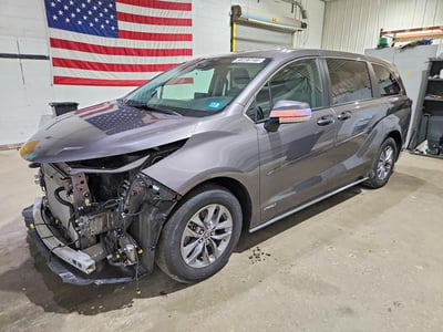 5TDKRKEC5MS****** 2021 Toyota Sienna