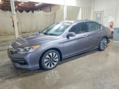 JHMCR6F58HC****** 2017 Honda Accord Hybrid