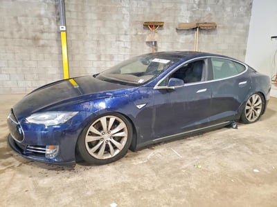5YJSA1H26FF****** 2015 Tesla Model S
