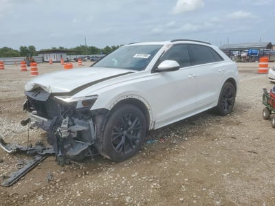 WA1AVAF17MD****** 2021 Audi Q8