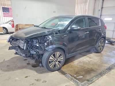 KNDPCCAC0F7****** 2015 Kia Sportage