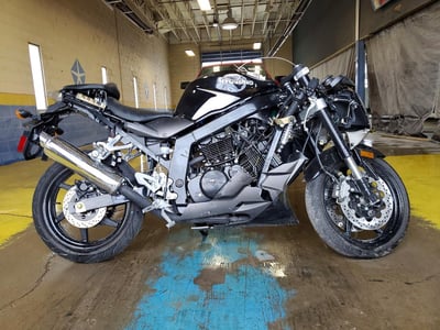 KM4MJ6272G1****** 2016 Hyosung Gt250