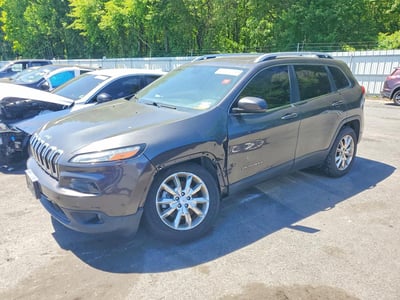 1C4PJMDB8HW****** 2017 Jeep Cherokee