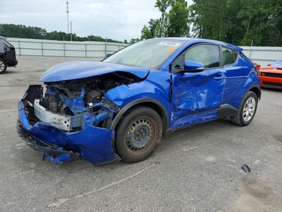 NMTKHMBX7LR****** 2020 Toyota C-HR