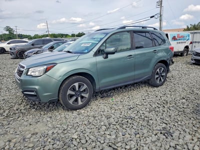 JF2SJAEC8JH****** 2018 Subaru Forester