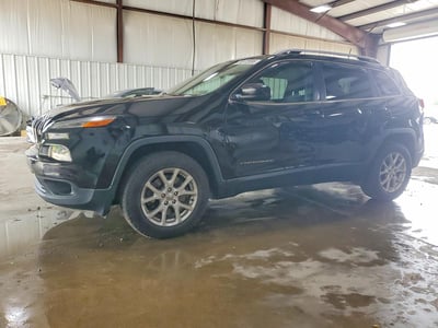 1C4PJMCS6HW****** 2017 Jeep Cherokee