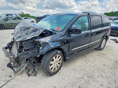 2C4RC1BG9GR****** 2016 Chrysler Town & Country