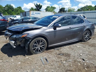 4T1G11AKXNU****** 2022 Toyota Camry