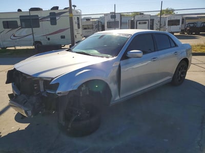 2C3CCABG2MH****** Salvamento y Destrozados 2021 Chrysler 300 en So Sacramento
