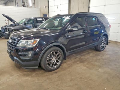 1FM5K8GT4GG****** 2016 Ford Explorer