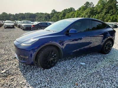5YJYGDEE8MF****** 2021 Tesla Model Y