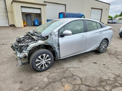 JTDKARFU5G3****** 2016 Toyota Prius