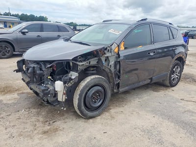 JTMZFREV7JJ****** 2018 Toyota RAV4