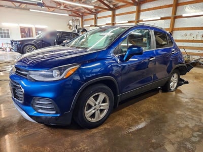 3GNCJLSB2LL****** 2020 Chevrolet Trax