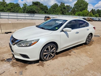 1N4AL3AP0HC****** 2017 Nissan Altima