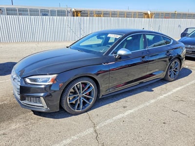 WAUB4CF56JA****** 2018 Audi S5