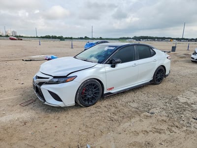 4T1KZ1AK3NU****** 2022 Toyota Camry