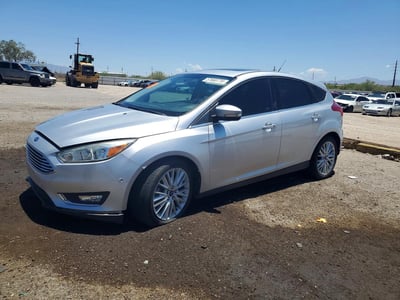 1FADP3N23JL****** 2018 Ford Focus