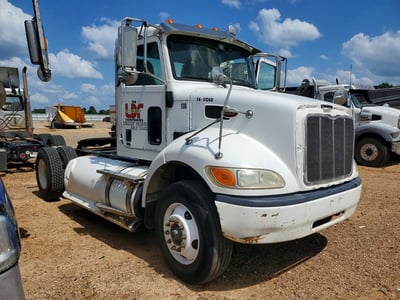 2NP2A27X7GM****** 2016 Peterbilt 337