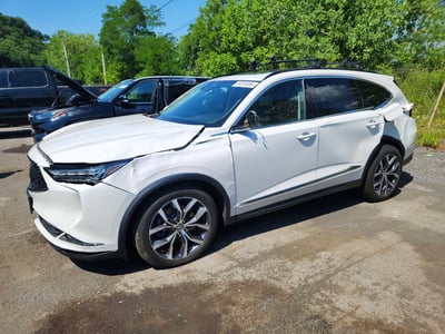 5J8YE1H44PL****** 2023 Acura MDX